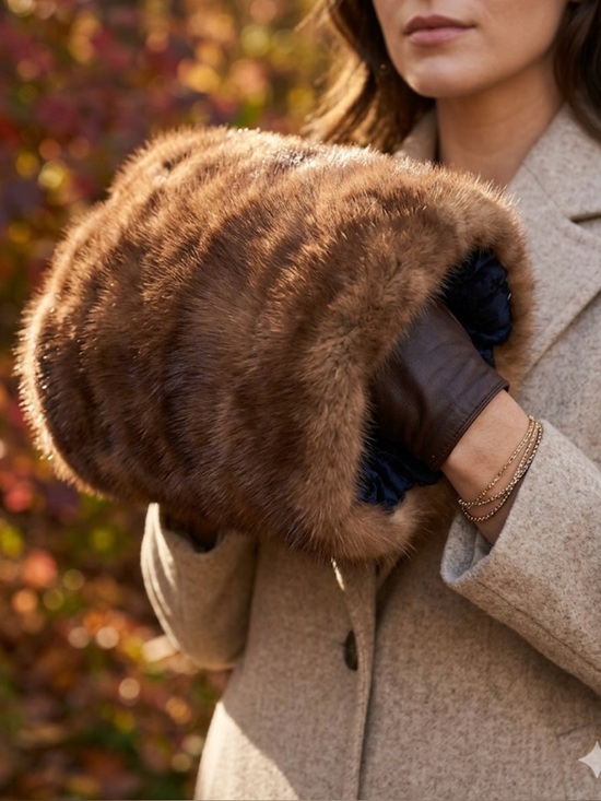 Accessories - VINTAGE | Genuine Mink Fur Muff Hand Warmer Navy Lining